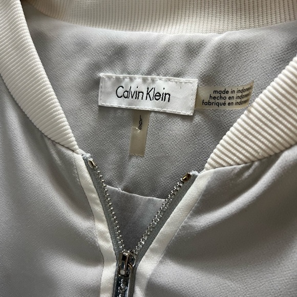 Women's Gray Bomber Jacket - Picture 3 of 13